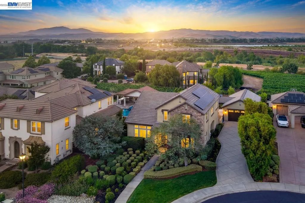 1124 Finch Pl, Pleasanton