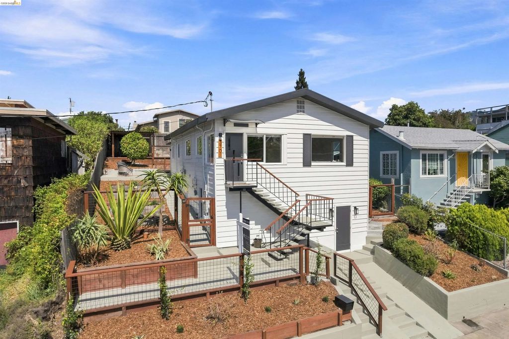 3701 Green Acre Rd, Oakland