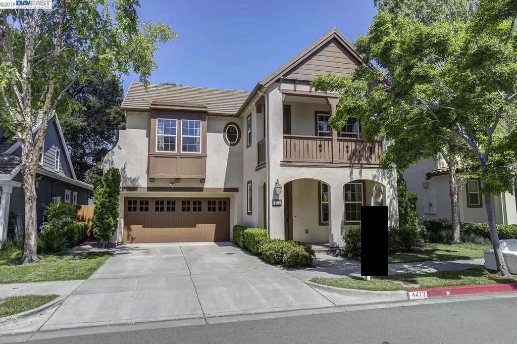 4473 Keepsake Rose Common, Fremont