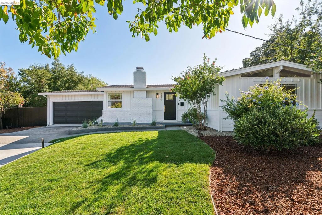 3349 Betty Ln, Lafayette