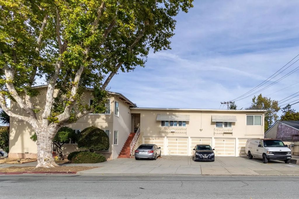 820 Winchester Drive, Burlingame