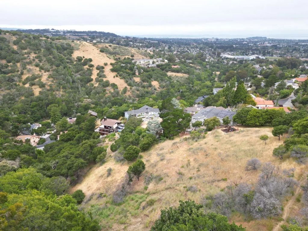 2928 Alhambra Drive, Belmont