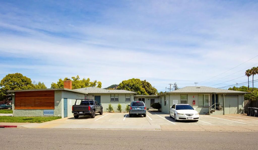 390 Woodland Avenue, San Rafael