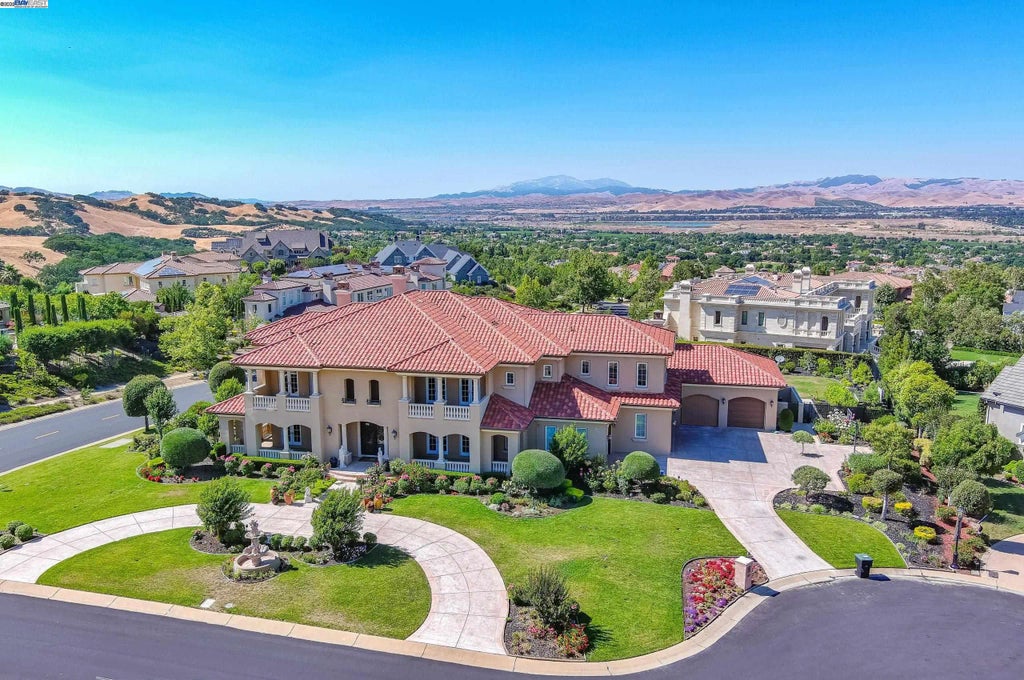 1916 Ticino Ct, Pleasanton