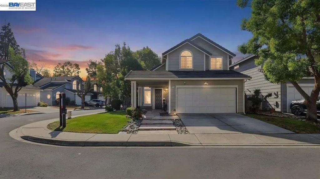 34136 Finnigan Ter, Fremont