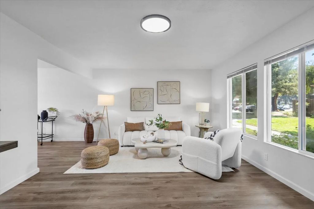 244 Palacio Royale Circle, San Jose