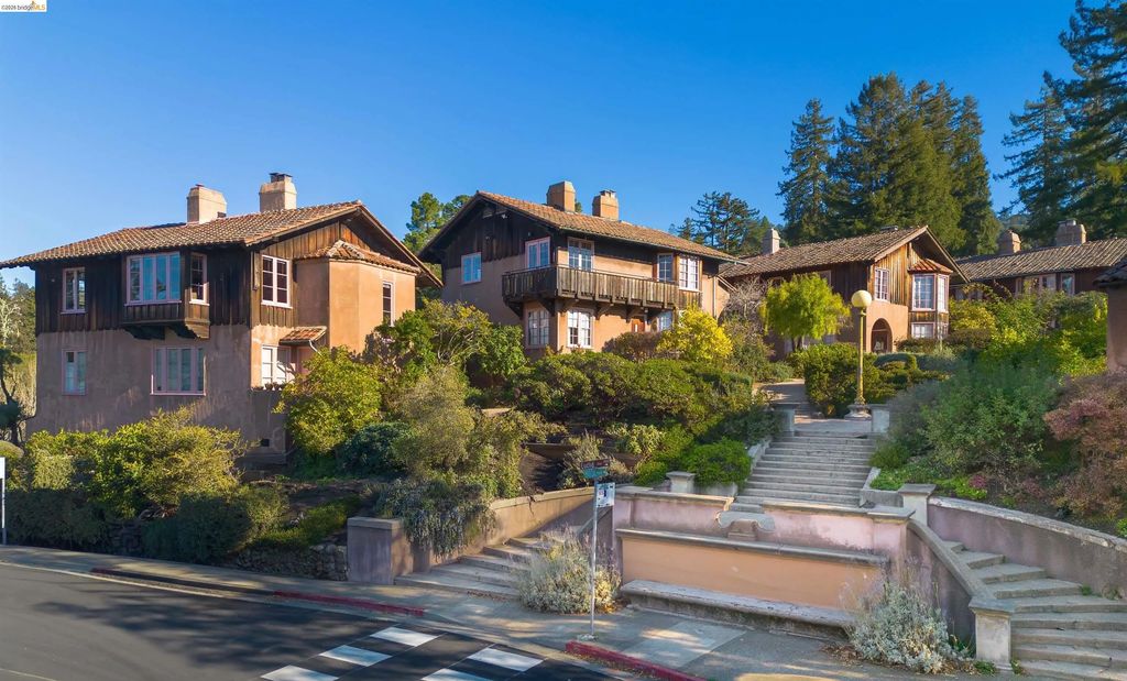 2501 Rose Walk, Berkeley