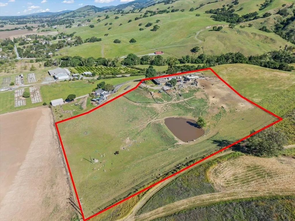 4180 Canada Road, Gilroy