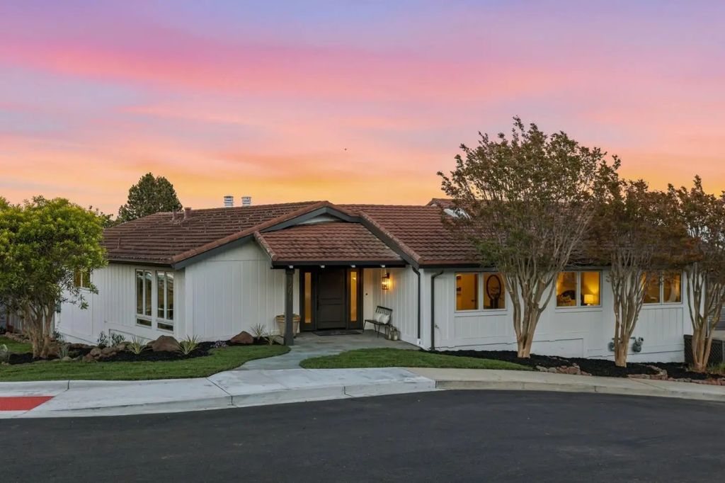 3291 Melendy Drive, San Carlos