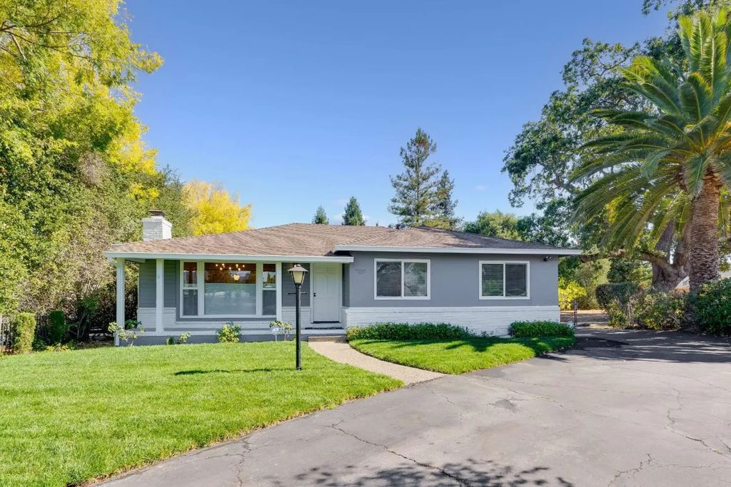 2139 Alameda De Las Pulgas, Redwood City