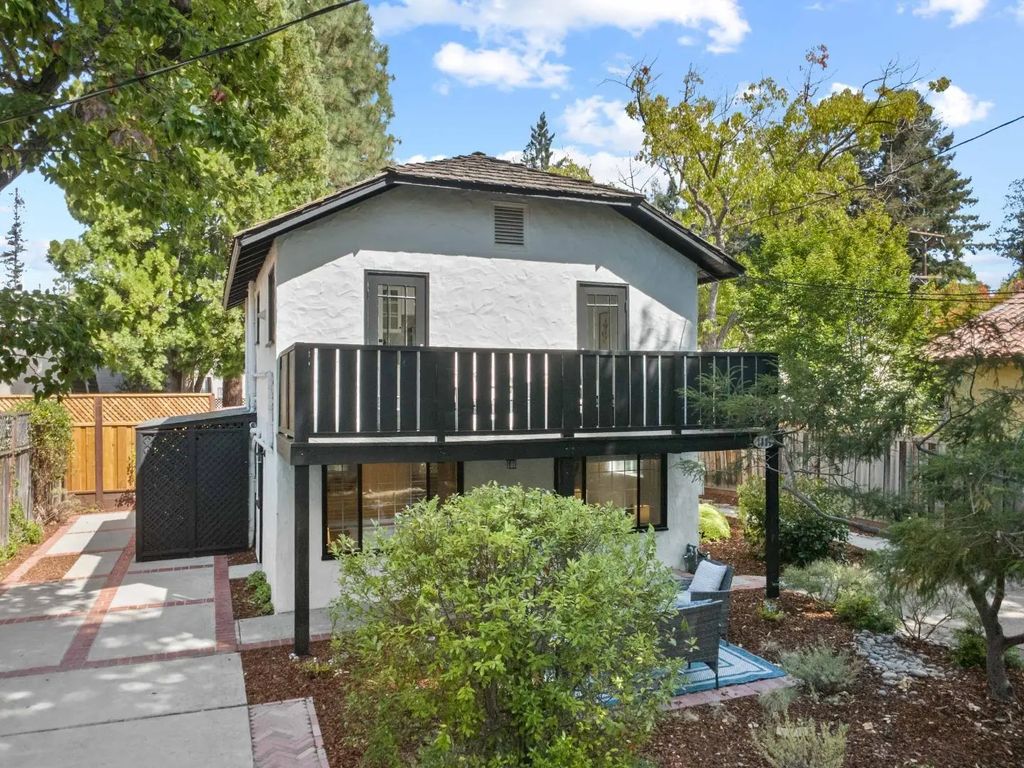 1321 Hopkins Avenue, Palo Alto