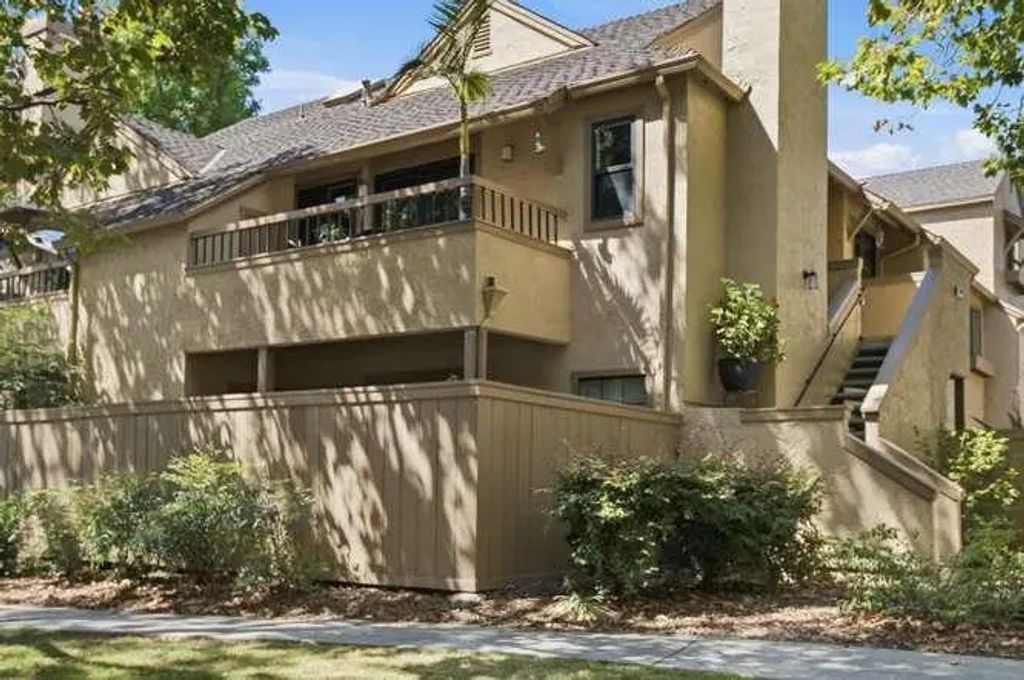2049 Foxhall Loop, San Jose