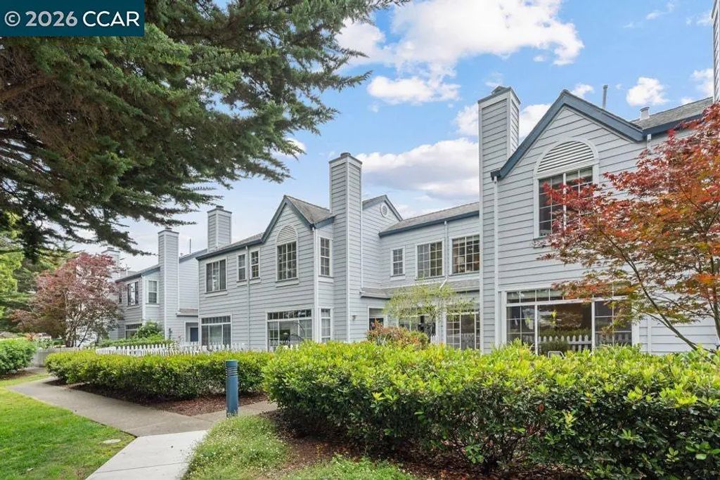 208 Commodore Dr, Richmond