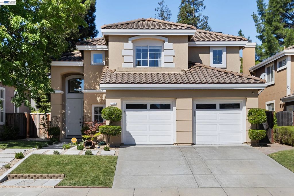 377 Squirrel Ridge Way, Danville