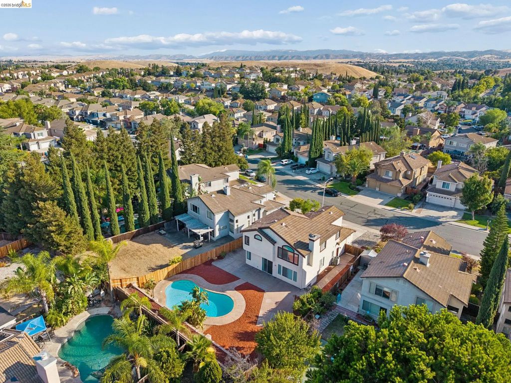 2377 Yorkshire Dr., Antioch