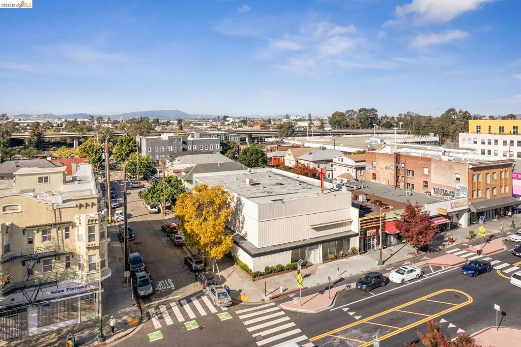 2505 Telegraph Ave, Oakland