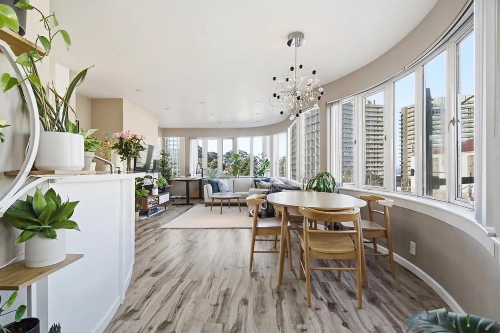 1111 Bay Street 307, San Francisco