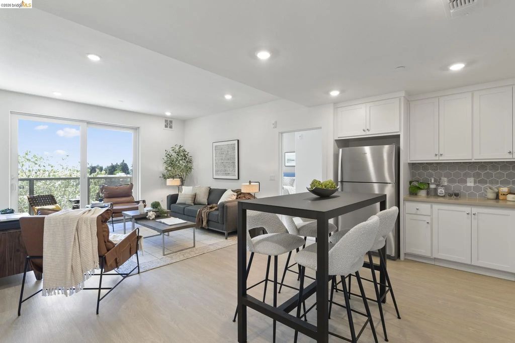 500 Somi Ct 307, Hayward