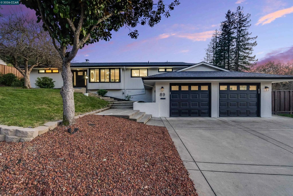 89 Greenfield Dr, Moraga