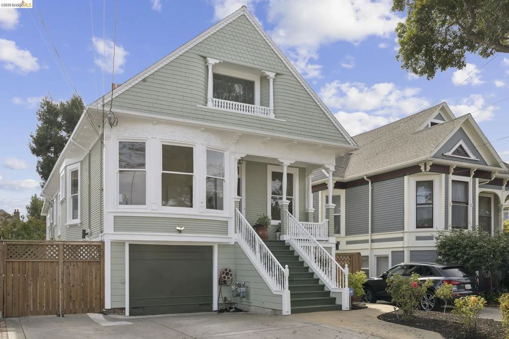 2138 Pacific Ave, Alameda