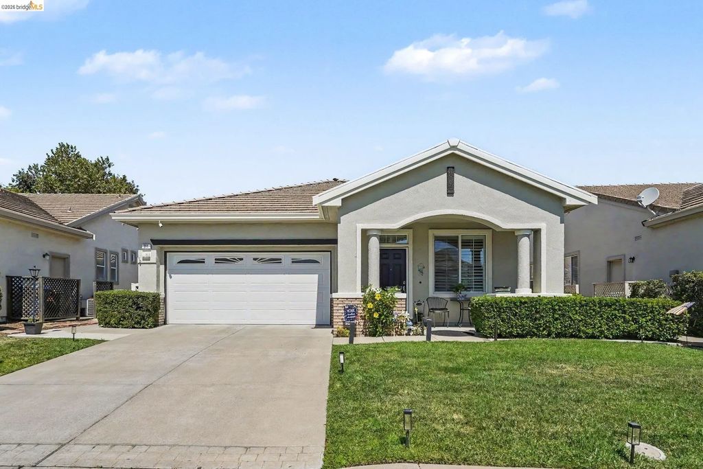 311 Upton Pyne Dr, Brentwood