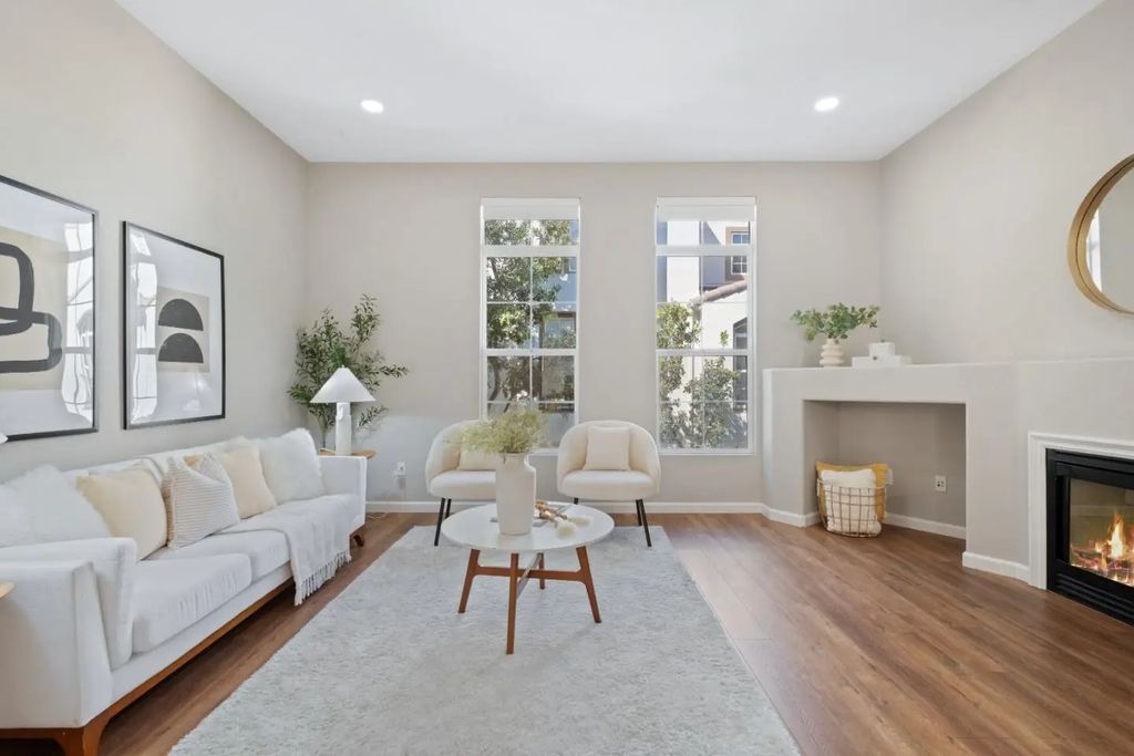 52 Wind Song, Milpitas
