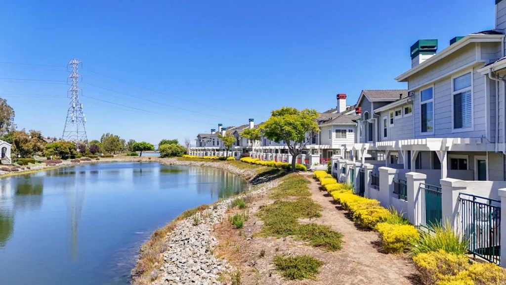 504 Shoal Circle, Redwood City