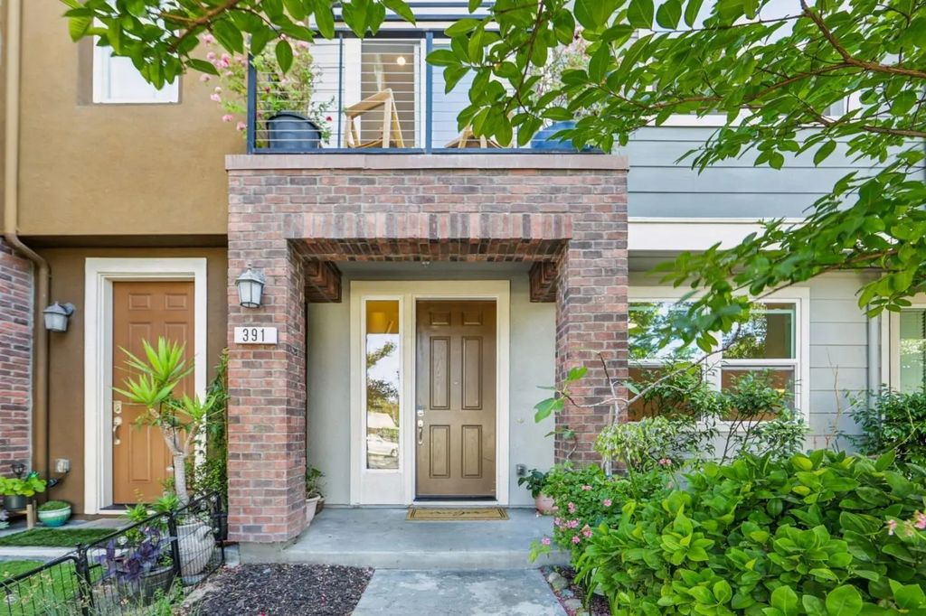 391 Charles Morris Terrace, Sunnyvale
