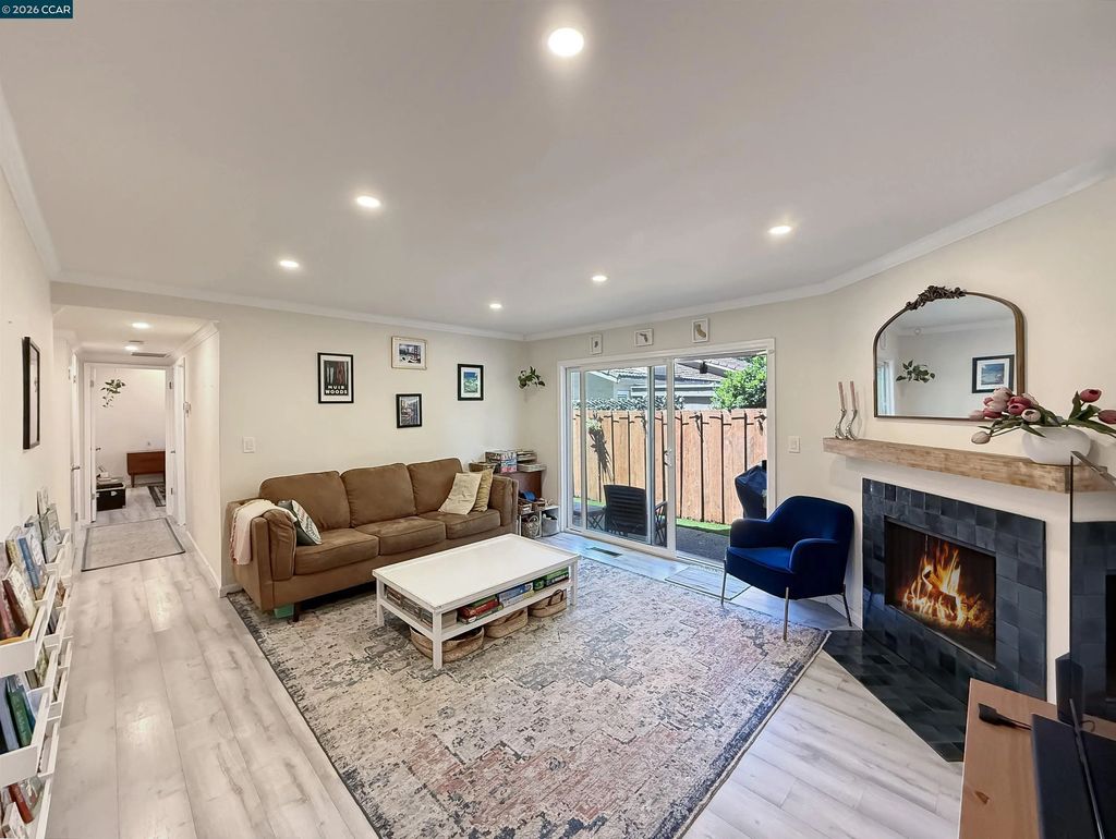 2548 Jones Rd 10, Walnut Creek