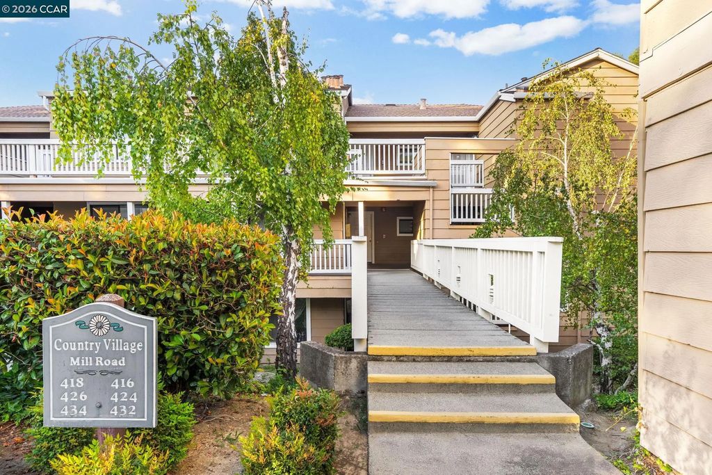 416 Mill Rd., Martinez