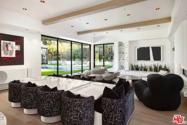 691 Via Trepadora, Santa Barbara