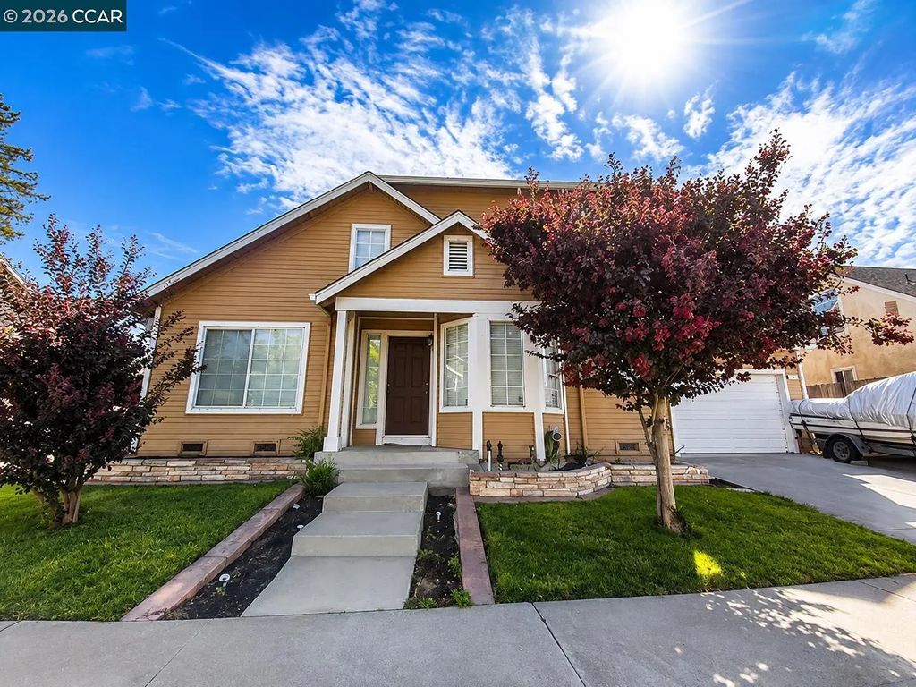 932 Edgewood Cir, Suisun City
