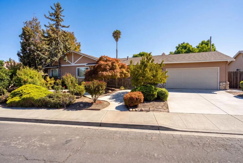 3444 Kenyon Drive, Santa Clara