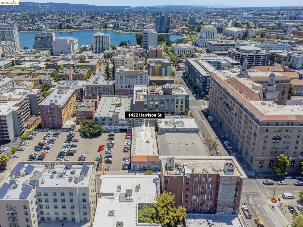 1422 Harrison St, Oakland