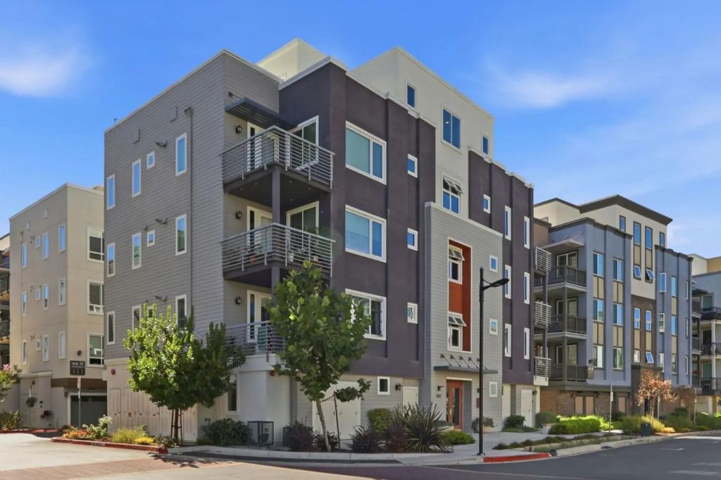 1461 Currant Road 30, Milpitas
