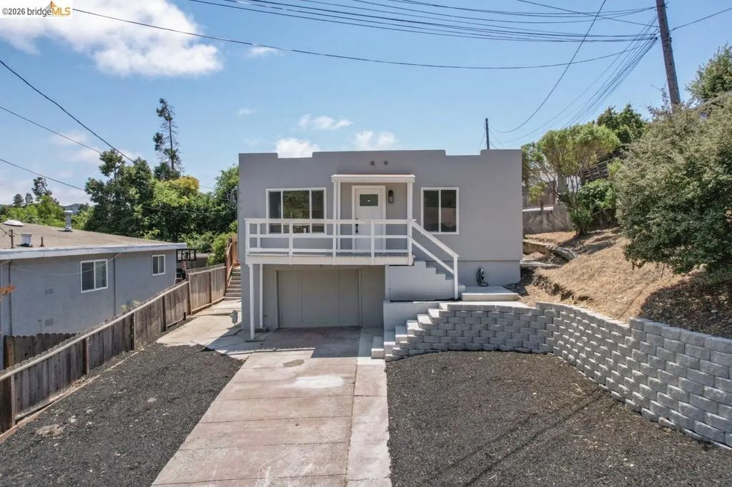 1923 Thompson Ln, El Sobrante