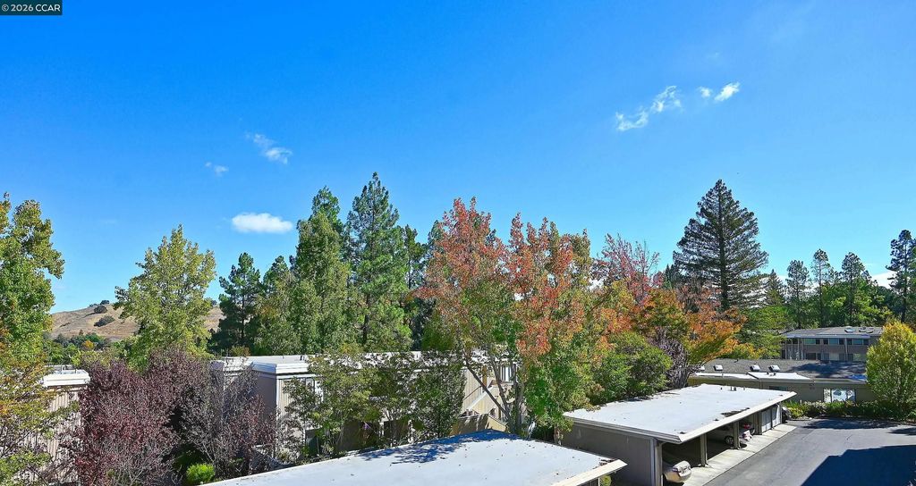 1361 Singingwood Ct 7, Walnut Creek