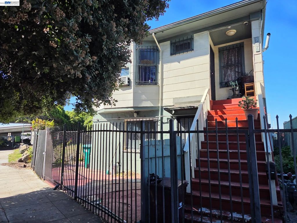 2859 E 9th Street, Oakland
