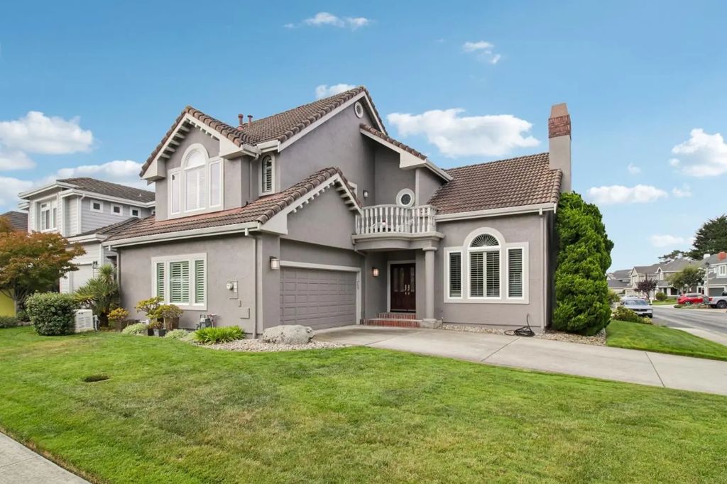 316 Eagle Trace Drive, Half Moon Bay
