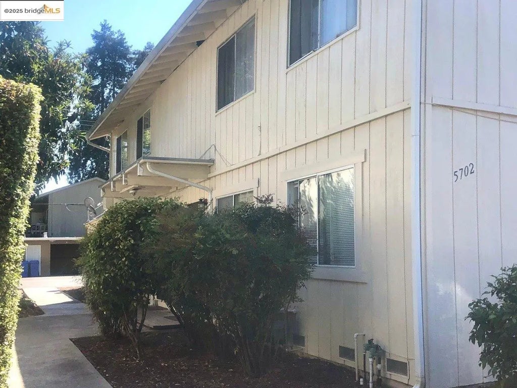 5702 Tucson Dr, San Jose