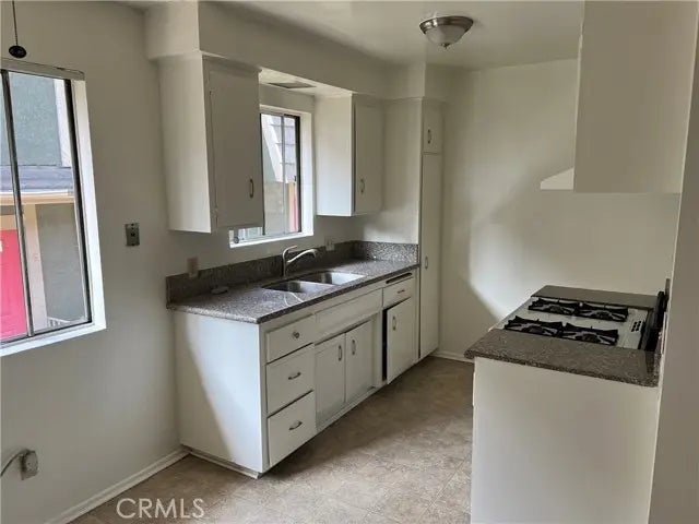 387 N Mentor 9, Pasadena