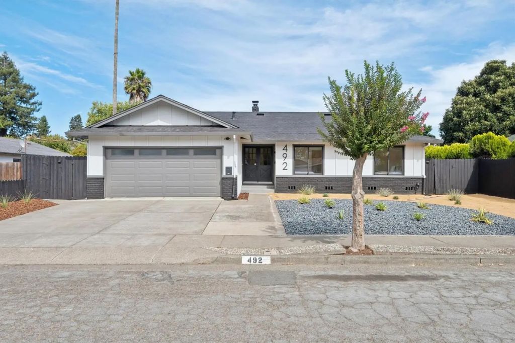 492 Umland Drive, Santa Rosa