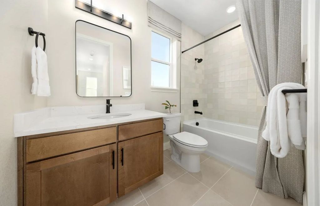2312 Red Oak Court, San Mateo