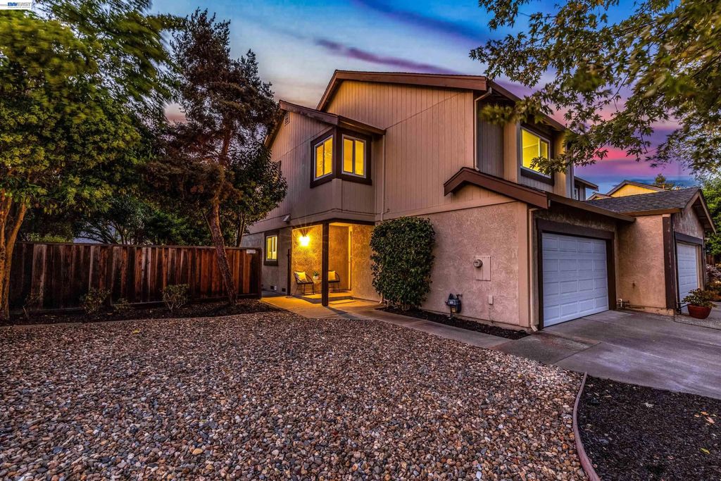 5416 Moonflower Way, Livermore