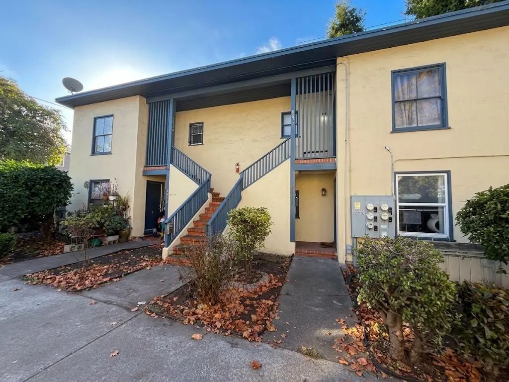 2433 San Pablo Avenue, Berkeley