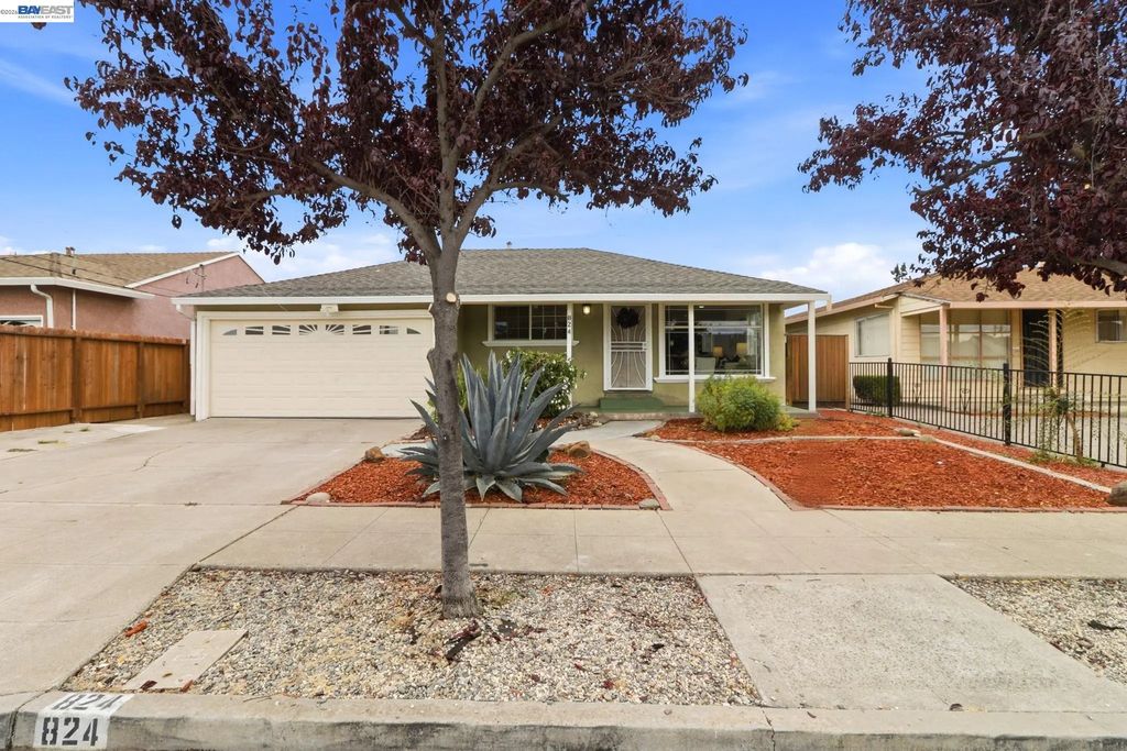 824 Moraga Dr, San Leandro