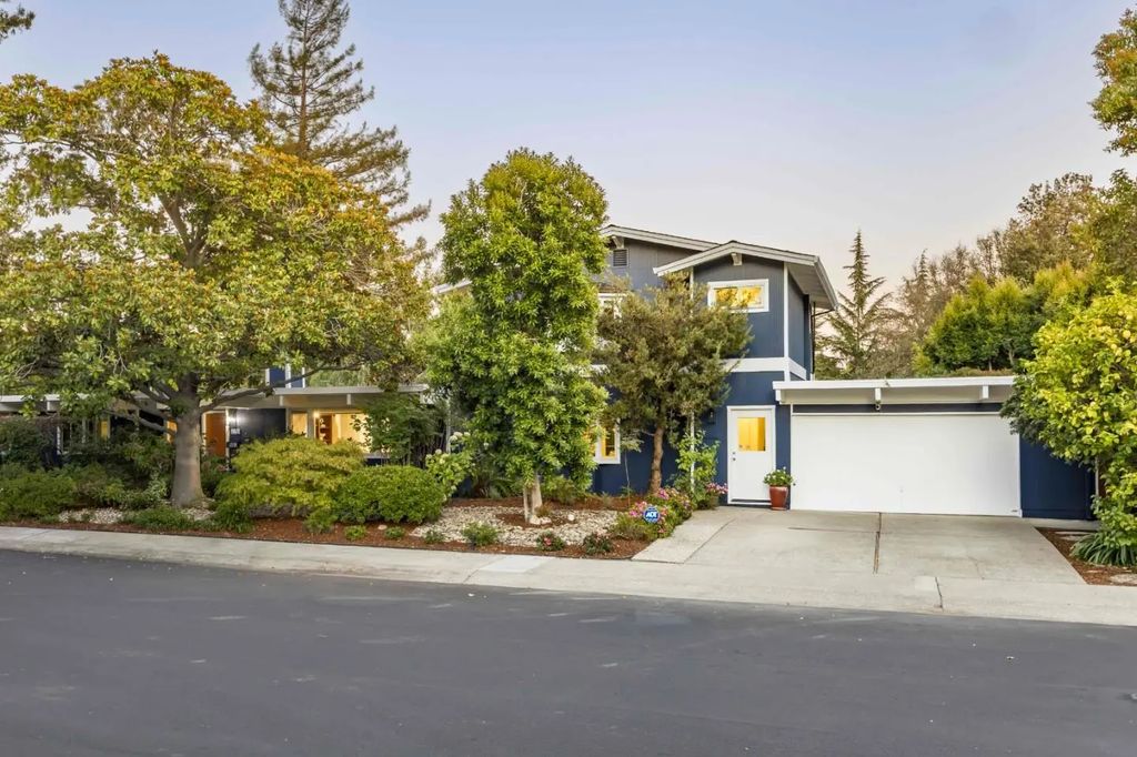 788 Ames Avenue, Palo Alto
