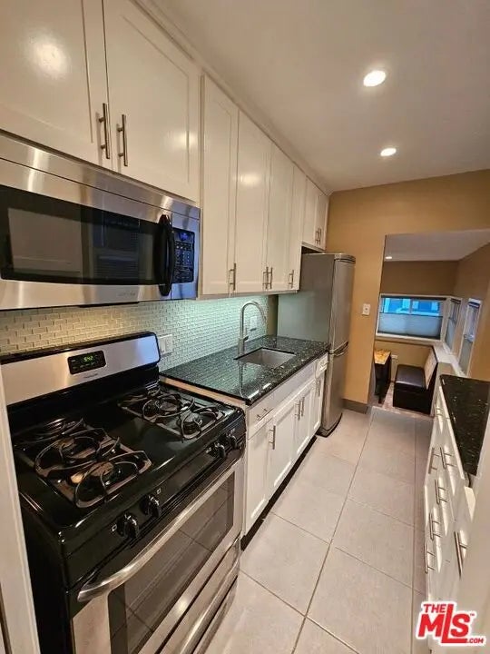 1810 Westholme Avenue, Los Angeles