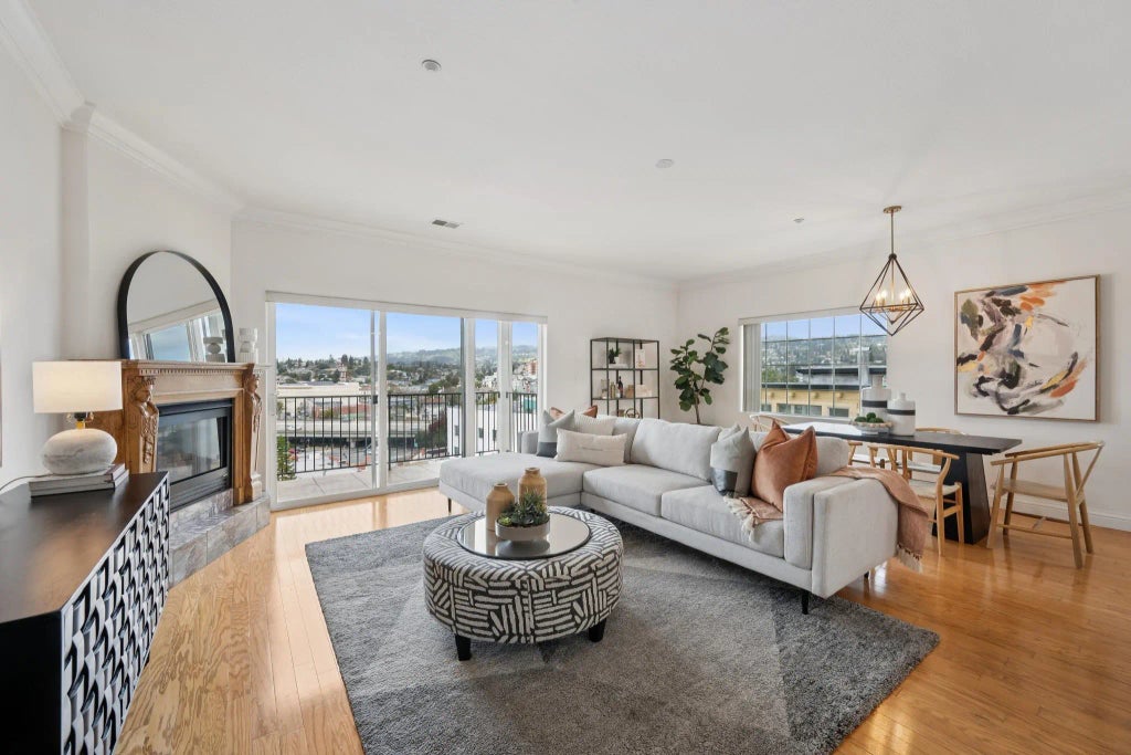 567 Merritt Ave, Oakland