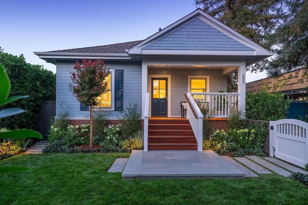 235 Alma Street, Palo Alto